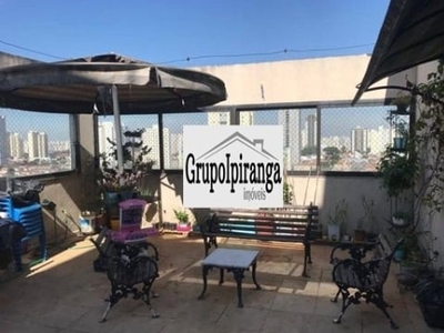 Cobertura penthouse com 4 dormitórios, sendo 1 suíte e 4 vagas fixas