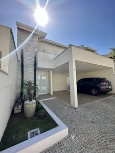 Cond. horizontal casa com 3 quartos à venda, 200.0m²