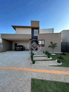 Cond. horizontal casa com 3 quartos à venda, 386.0m²