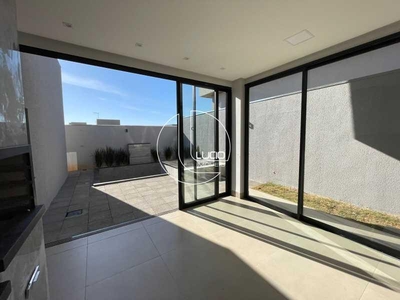 Cond. horizontal casa com 4 quartos à venda, 233.0m²