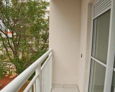 Apartamento para venda possui com 2 quartos varanda na sala em Cambuci - São Paulo - SP