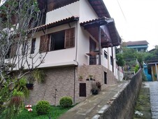 Casa à venda no bairro Campo do Coelho em Nova Friburgo
