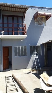 Casa com 2 Quartos e 1 banheiro à Venda, 150 m² por R$ 320.000
