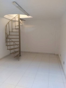 Ponto Comercial e 1 banheiro para Alugar, 50 m² por R$ 900/Mês