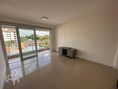 Apartamento à venda em Alto de Pinheiros com 45 m², 1 quarto, 1 suíte, 1 vaga