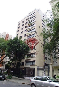Apartamento à venda em Bela Vista com 220 m², 4 quartos, 2 vagas