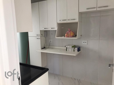 Apartamento à venda em Carrão com 63 m², 3 quartos, 1 vaga