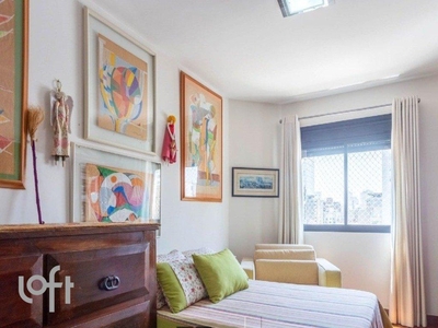 Apartamento à venda em Paraíso com 320 m², 4 quartos, 3 suítes, 4 vagas