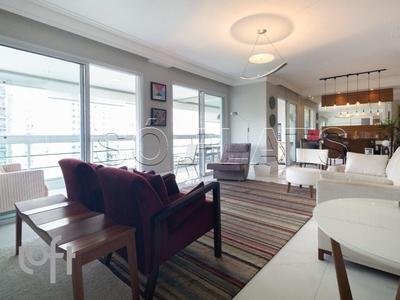 Apartamento à venda em Vila Andrade com 176 m², 3 quartos, 3 vagas