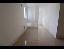 Apartamento no Bairro Vila Nova em Blumenau com 3 Dormitórios (1 suíte) e 111.09 m²