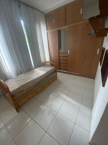 Apto Copacabana | 4 Quartos | 240 M² | Cond: R$3450.0 | 1 Vaga