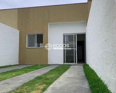 Casa com 2 quartos para venda no bairro Laranjeiras