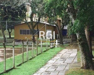 ![CDATA[Apartamento para Venda - 77m², 3 dormitórios, 1 vaga - Teresópolis]]