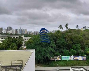 Excelente localização, ao lado do RedeMix, uma rua atrás da Paulo Vl que possui uma varied