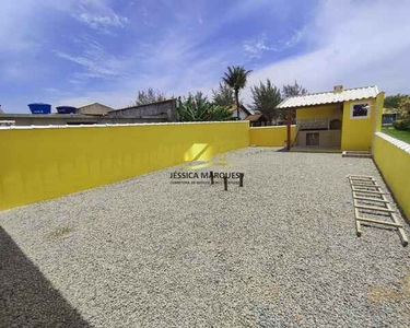 Linda casa 2 quartos e área gourmet em Unamar - Cabo Frio - RJ