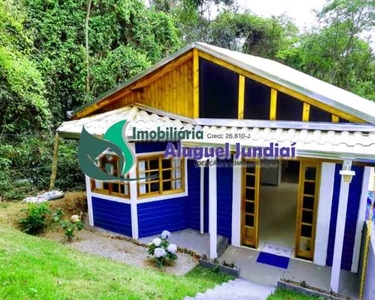 Linda chácara de 300m² para VENDA em Jarinu/SP com 2 dormitórios, sala 2 ambientes, cozinh