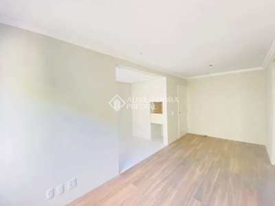 Apartamento com 2 quartos para alugar na rua domingos de almeida, 522, centro, novo hamburgo, 55 m2 por r$ 2.000