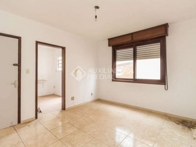 Apartamento com 2 quartos para alugar na rua erechim, 269, nonoai, porto alegre, 70 m2 por r$ 1.450
