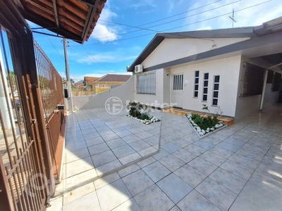 Casa 3 dorms à venda Rua Teófilo Otoni, São Luis - Canoas