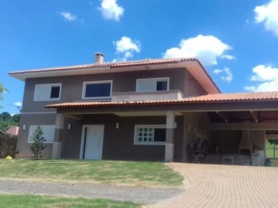 Casa em condominio de chacaras - 286,m²