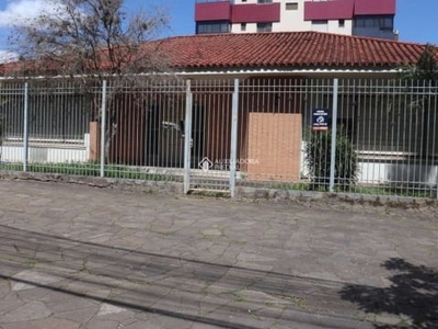 Casa em condomínio fechado com 3 quartos à venda na avenida cristóvão colombo, 3025, floresta, porto alegre, 630 m2 por r$ 5.300.000