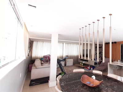 Apartamento à venda em Cidade Nova com 257 m², 4 quartos, 2 suítes, 4 vagas