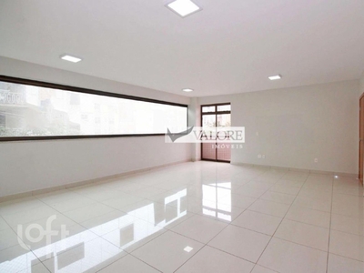 Apartamento à venda em Cruzeiro com 154 m², 4 quartos, 1 suíte, 4 vagas