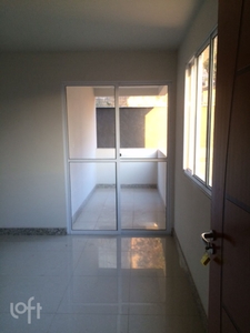 Apartamento à venda em Pirajá com 101 m², 2 quartos, 1 suíte, 2 vagas