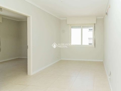 Apartamento com 1 quarto para alugar na Rua Domingos Seguézio, 218, Vila Ipiranga, Porto Alegre, 45 m2 por R$ 990