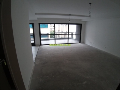 Apartamento em Itaim Bibi, São Paulo/SP de 162m² 2 quartos à venda por R$ 2.989.000,00