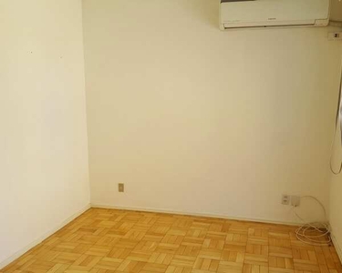 Apartamento no Candeias com 2 dorm e 51m, Jardim Botânico - Porto Alegre