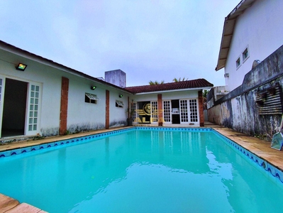 Casa em Acapulco, Guarujá/SP de 200m² 4 quartos à venda por R$ 1.349.000,00