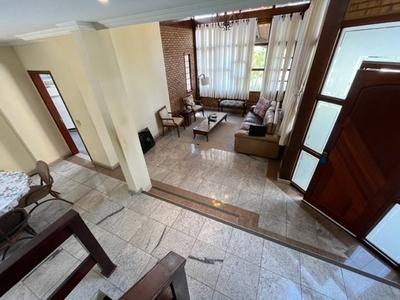 Casa em Camboinhas, Niterói/RJ de 450m² 4 quartos à venda por R$ 2.499.000,00