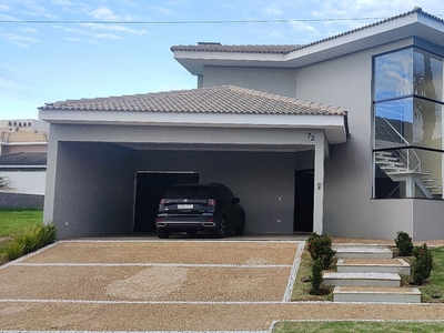 Casa em Centro, São Carlos/SP de 342m² 3 quartos à venda por R$ 2.969.000,00