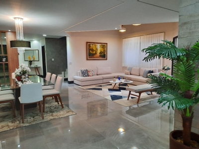 Casa em Conjunto Residencial Esplanada do Sol, São José dos Campos/SP de 630m² 5 quartos à venda por R$ 3.399.000,00