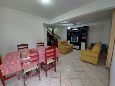 Casa em Enseada Azul, Guarapari/ES de 120m² 3 quartos à venda por R$ 594.000,00