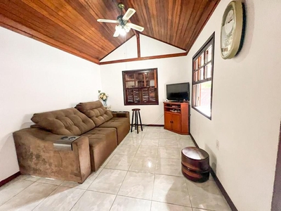 Casa em Itaipu, Niterói/RJ de 168m² 5 quartos à venda por R$ 689.000,00