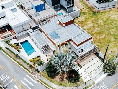 Casa em Jardim Bela Vista, São José dos Campos/SP de 310m² 4 quartos à venda por R$ 2.979.000,00
