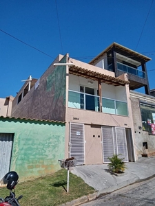 Casa em Madri, Belo Horizonte/MG de 180m² 5 quartos à venda por R$ 399.000,00