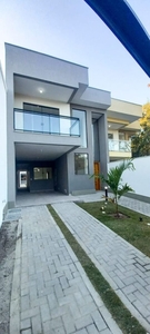 Casa em Piratininga, Niterói/RJ de 222m² 4 quartos à venda por R$ 929.000,00