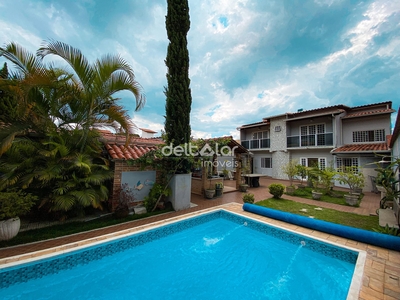 Casa em Planalto, Belo Horizonte/MG de 266m² 4 quartos à venda por R$ 1.297.000,00