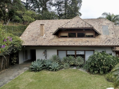 Casa em Saldanha Marinho, Petrópolis/RJ de 542m² 5 quartos à venda por R$ 2.997.000,00