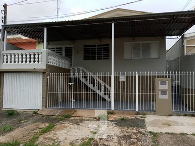 Casa em Vila Pompéia, Campinas/SP de 150m² 3 quartos à venda por R$ 368.000,00