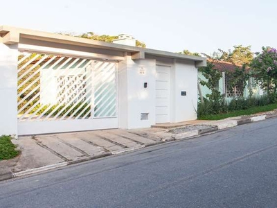 Casa em Vila Santo Antônio, Cotia/SP de 180m² 3 quartos à venda por R$ 1.999.000,00 ou para locação R$ 7.800,00/mes