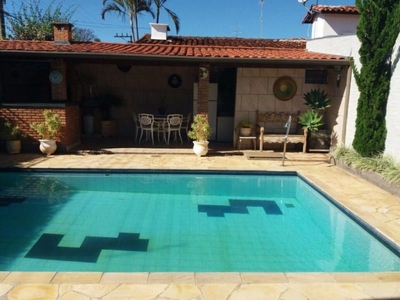 Casa em Vila Thais, Atibaia/SP de 200m² 3 quartos à venda por R$ 899.000,00
