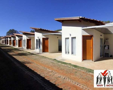 Casa Padrão, 2 dormitórios, 1 vaga na garagem, 55M² de Área Construída, 65M² de Área Total