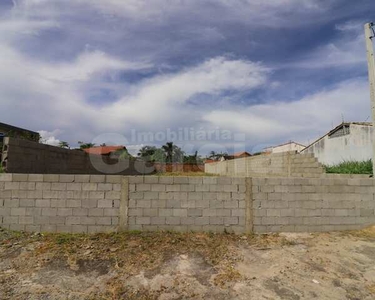 Terreno ao lado da praia com 350mt² com 10 metros de frente por 35 de fundos