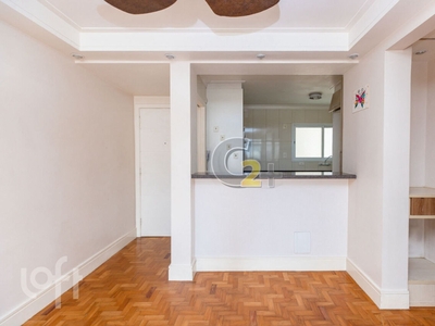 Apartamento à venda em Vila Romana com 78 m², 2 quartos, 1 vaga