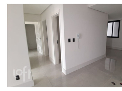 Apto Predial | 3 Quartos | 106 M² | Cond: R$300.0 | 2 Vagas