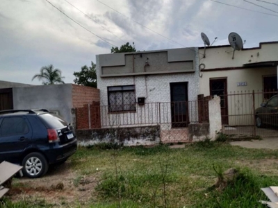 Casa com 2 quartos para alugar no Nova Esperança, Uruguaiana , 80 m2 por R$ 800